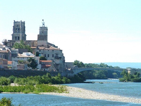 Électricien près de chez moi à Pont-Saint-Esprit