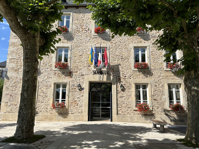 Électricien près de chez moi à Rignac