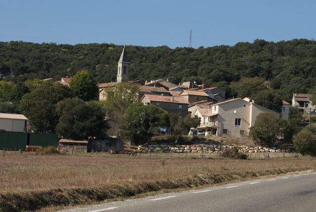 Électricien près de chez moi à Saint-Julien-les-Rosiers