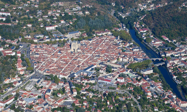 Électricien près de chez moi à Villefranche-de-Rouergue